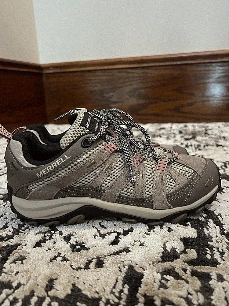 Merrell Alverstone 2 Gray Pink Suede Hiking Sneakers Women's waterproof boots 6