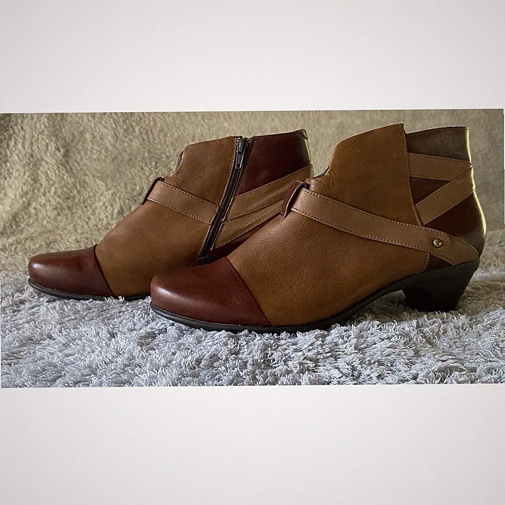 NAOT Lucky Dual Tone Brown Leather Ankle Boots Zip Low Heel Comfort Women US 11