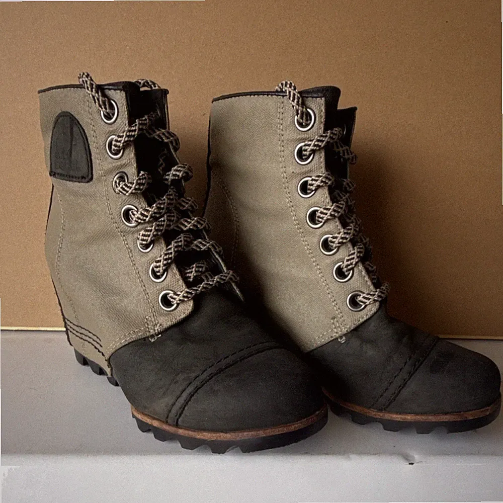 Sorel NL3299 Ankle Lace Up Wedge Bootie Black Beige Women's US 6.5